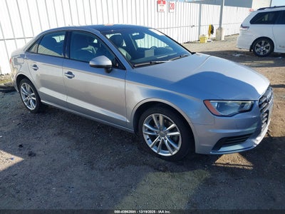 AUDI A3 2015