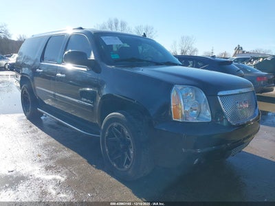 GMC YUKON XL 1500 2011