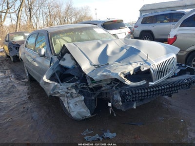 LINCOLN TOWN CAR 2006