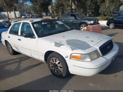 FORD CROWN VICTORIA 2004