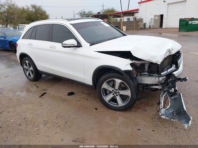 MERCEDES-BENZ GLC 300 2019