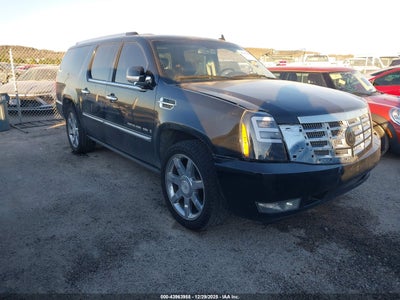 CADILLAC ESCALADE ESV 2009