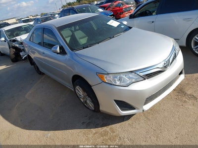 TOYOTA CAMRY 2014