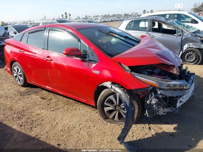 TOYOTA PRIUS PRIME 2017