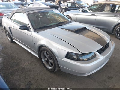 FORD MUSTANG 2001