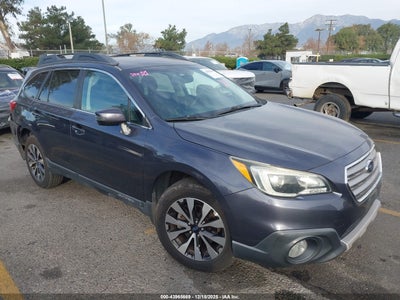 SUBARU OUTBACK 2015