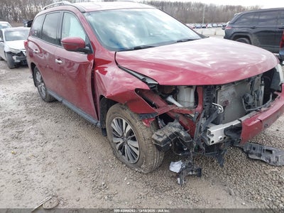 NISSAN PATHFINDER 2018
