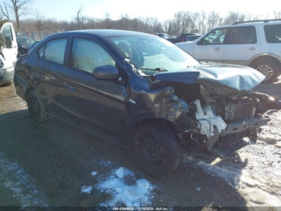 MITSUBISHI MIRAGE G4 2024