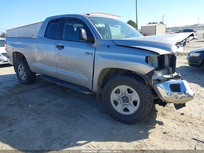 TOYOTA TUNDRA 2017