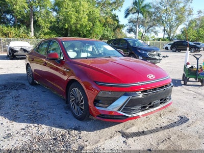 HYUNDAI SONATA HYBRID 2025