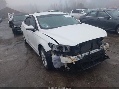 FORD FUSION HYBRID 2017