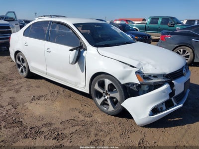 VOLKSWAGEN JETTA 2014
