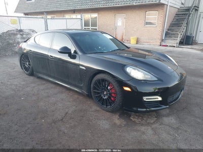 PORSCHE PANAMERA 2012