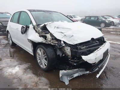 VOLKSWAGEN GOLF 2016
