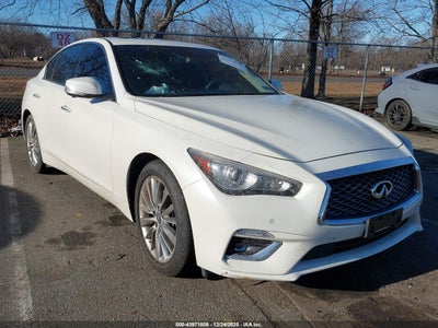INFINITI Q50 2023