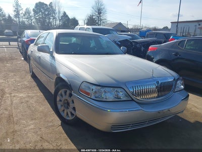 LINCOLN TOWN CAR 2007