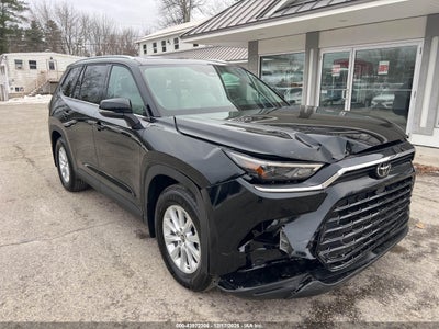 TOYOTA GRAND HIGHLANDER 2025