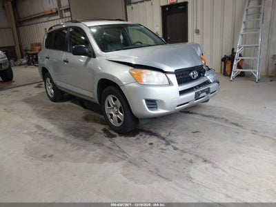TOYOTA RAV4 2011