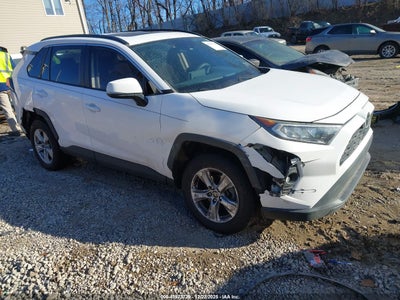 TOYOTA RAV4 2021