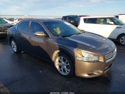 NISSAN MAXIMA 2014