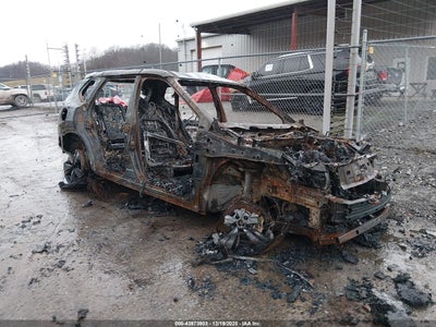 NISSAN ROGUE 2022