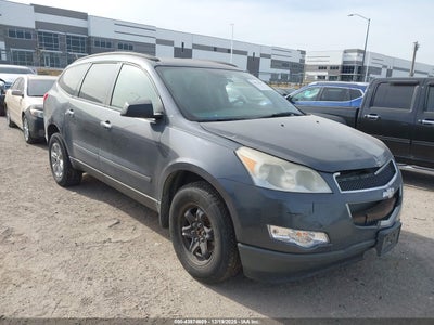 CHEVROLET TRAVERSE 2012