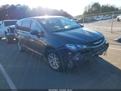 CHRYSLER VOYAGER 2021