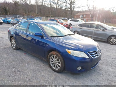 TOYOTA CAMRY 2011