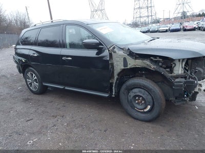 NISSAN PATHFINDER 2017