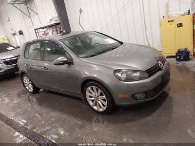 VOLKSWAGEN GOLF 2014