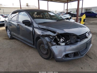 VOLKSWAGEN JETTA 2013