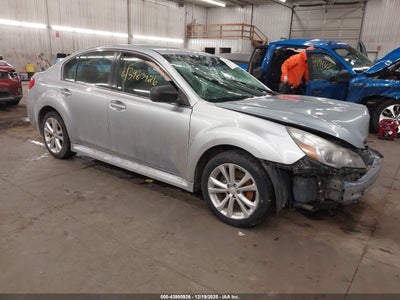 SUBARU LEGACY 2013