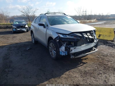 TOYOTA VENZA 2024