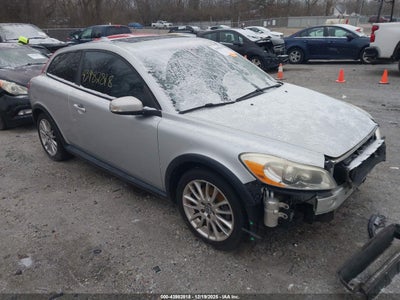 VOLVO C30 2011