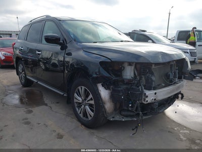 NISSAN PATHFINDER 2018