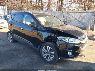HYUNDAI TUCSON 2015