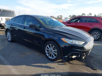 FORD FUSION HYBRID 2017