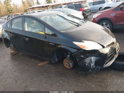 TOYOTA PRIUS 2012