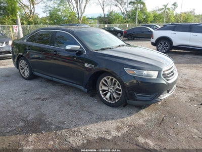 FORD TAURUS 2019