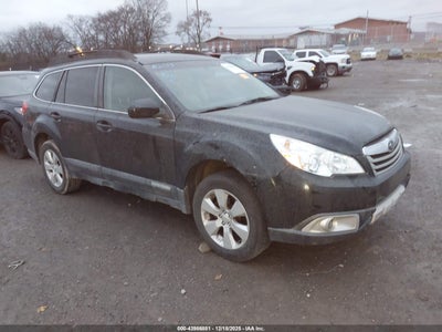 SUBARU OUTBACK 2011
