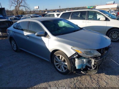 TOYOTA AVALON 2015
