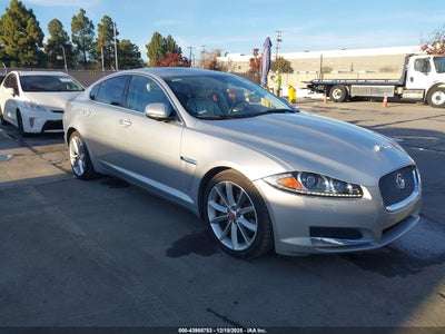 JAGUAR XF 2015