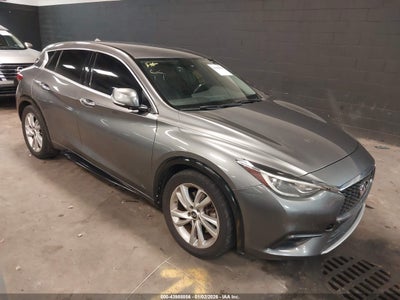 INFINITI QX30 2018