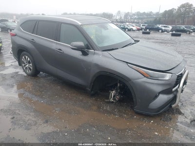 TOYOTA HIGHLANDER 2022