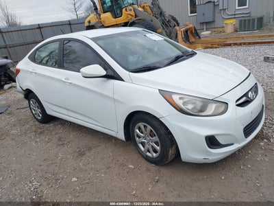 HYUNDAI ACCENT 2014