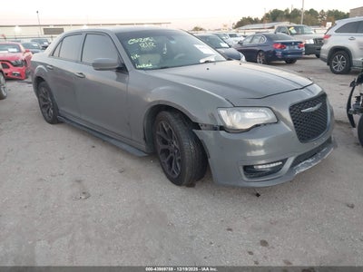 CHRYSLER 300 2017