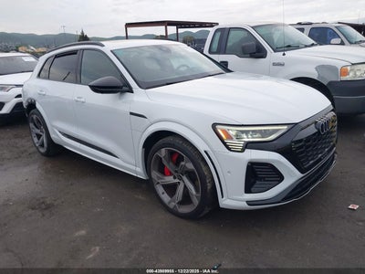 AUDI SQ8 E-TRON 2024