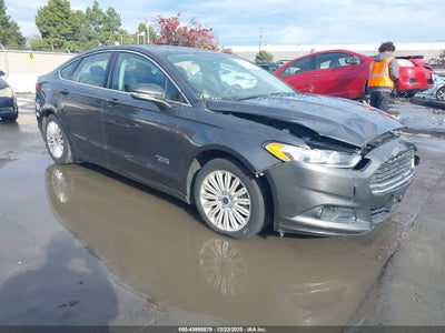 FORD FUSION ENERGI 2016