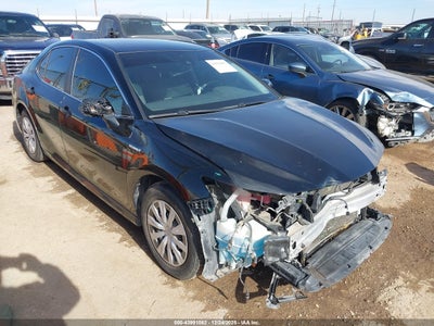 TOYOTA CAMRY HYBRID 2019