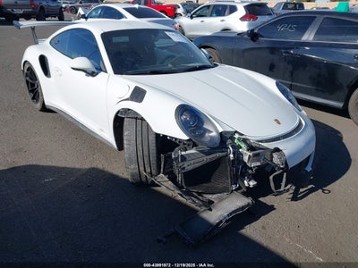 PORSCHE 911 2016